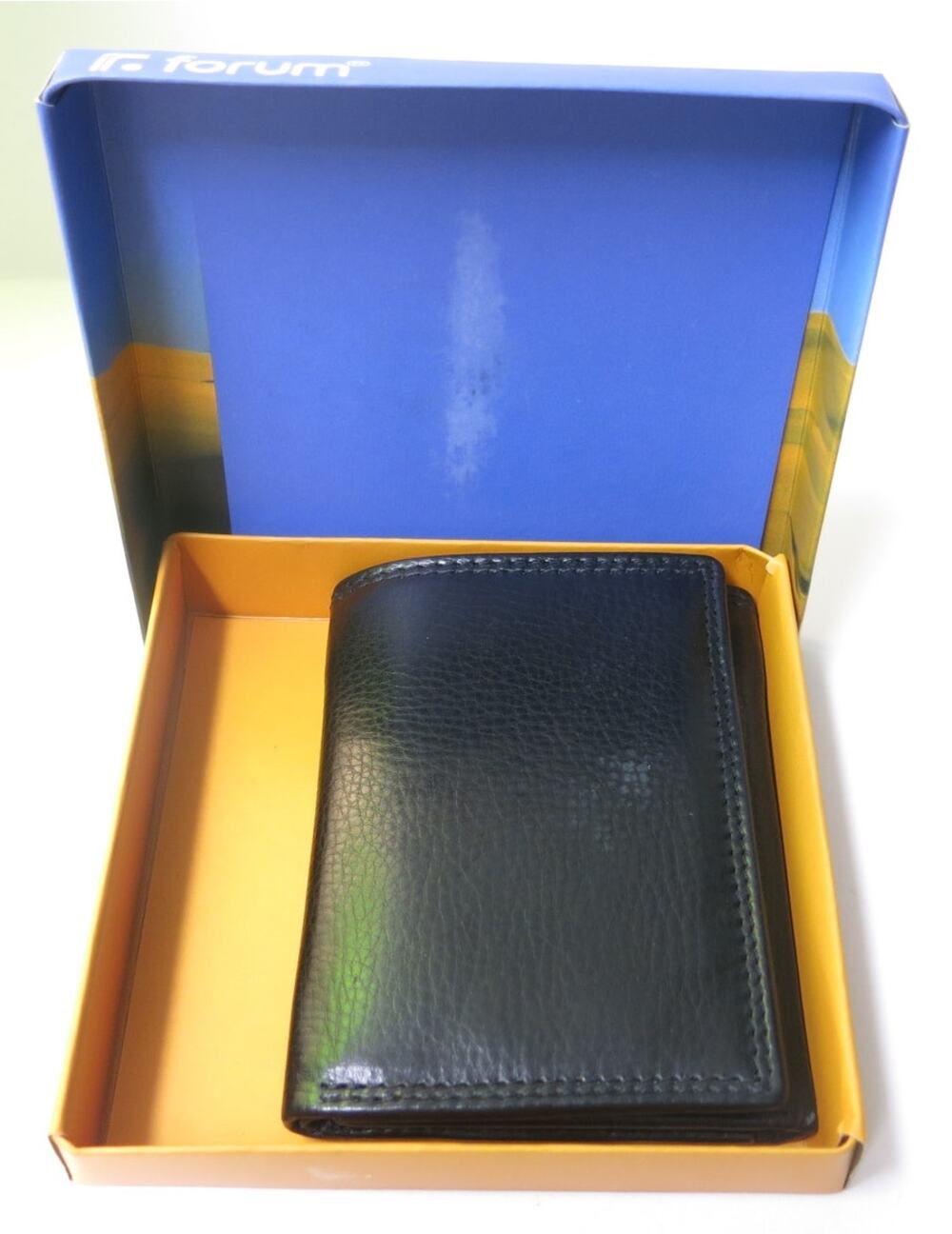 Trifold Leather Wallet NEW Boxed  Men Black RFID Card Slots Classic Accessory